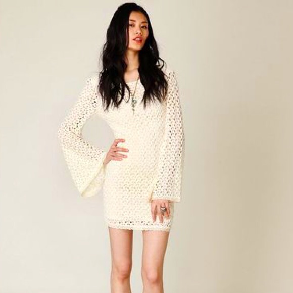 Free People Dresses & Skirts - FP Gypsy Lace Bodycon Bell Sleeve Dress; S